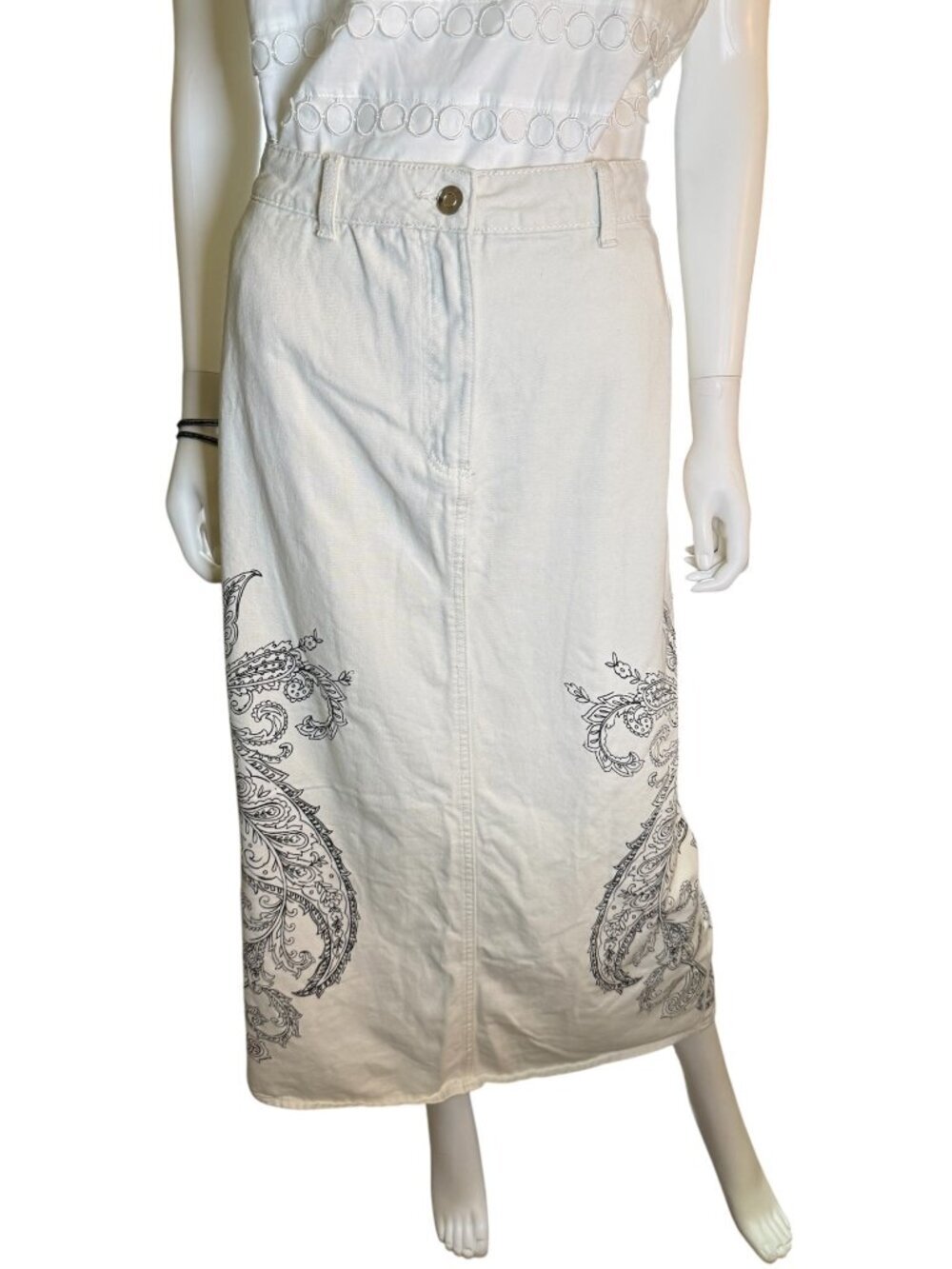 Broadway 38 White Maxi Skirt With Black Paisley Print back slit Summer  Size M